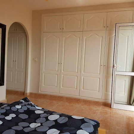 Villa Roque del Conde 3 with fantastic sea view, terrace, pool, Wifi, SAT-TV, garage Costa Adeje  Esterno foto