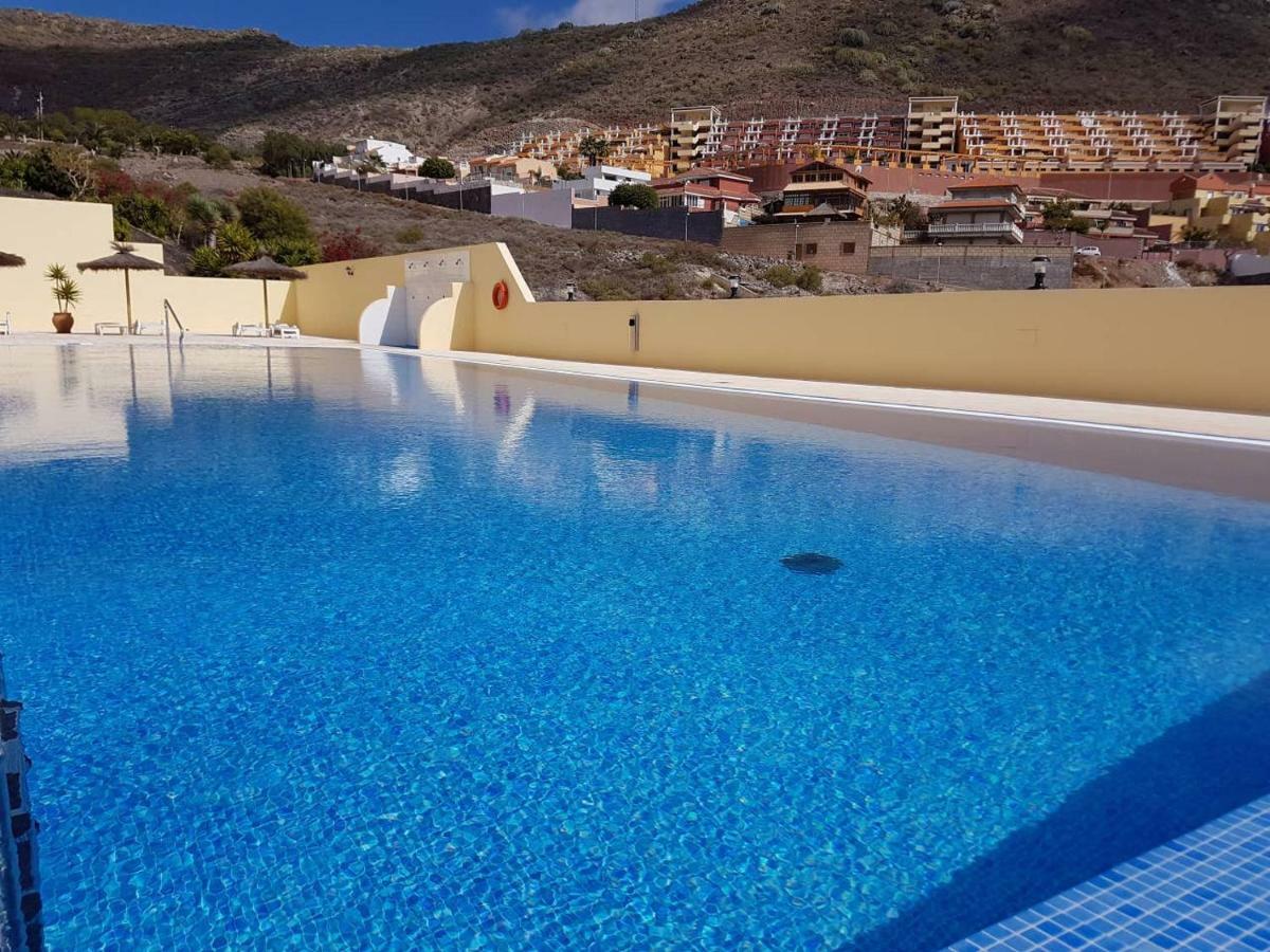 Villa Roque del Conde 3 with fantastic sea view, terrace, pool, Wifi, SAT-TV, garage Costa Adeje  Esterno foto